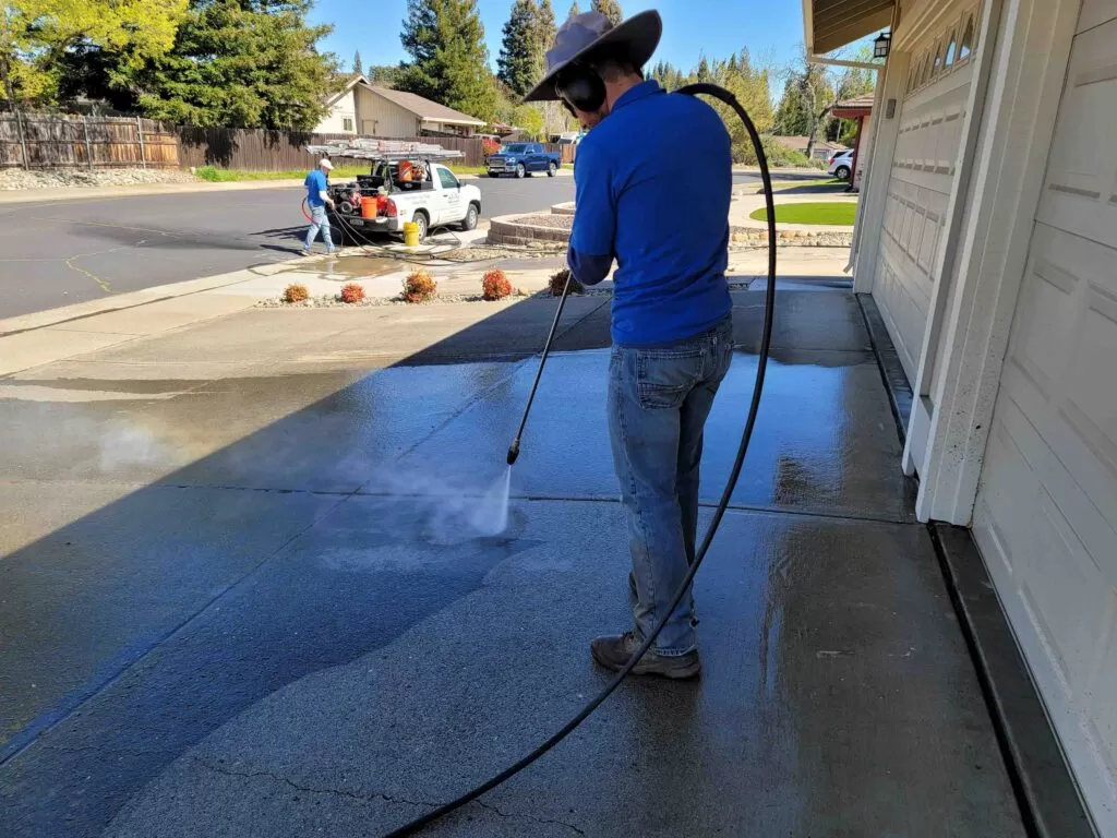 Commercial Pressure Washing and Exterior Cleaning services in Dallas TX